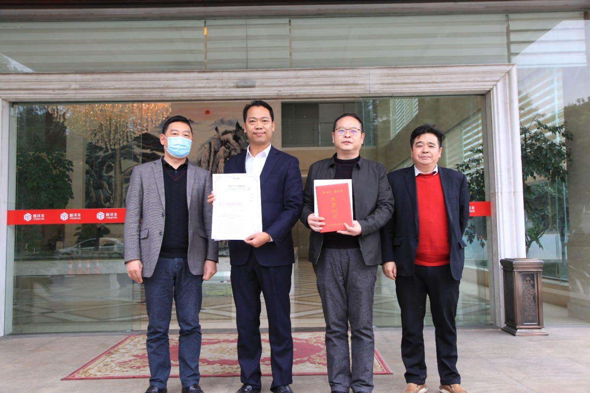 IMG_4351.JPG IMG_4351.JPG